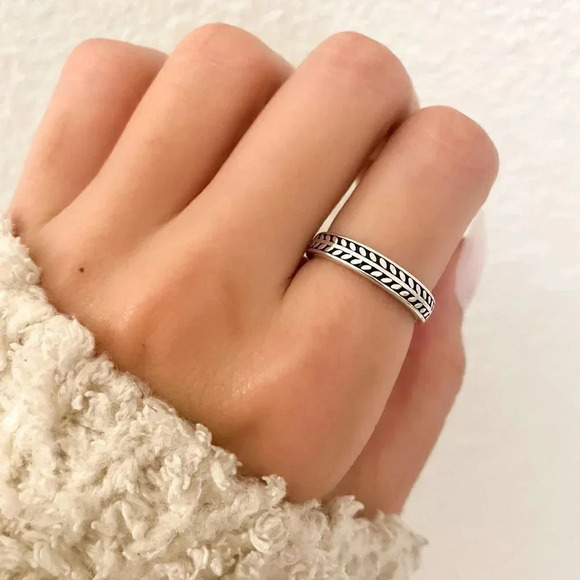 925 Sterling Silver Vintage Ring Dainty Minimalist Ring Band Resizable Ring - Picture 1 of 6